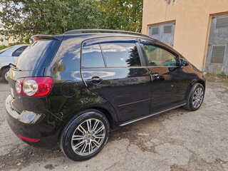 2011 Volkswagen Golf Plus II, чёрный, 795000 рублей, вид 3