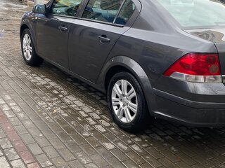 2012 Opel Astra H Рестайлинг, серый, 830000 рублей, вид 4