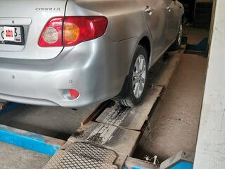 2008 Toyota Corolla X (E140, E150), серебристый, 843000 рублей, вид 2