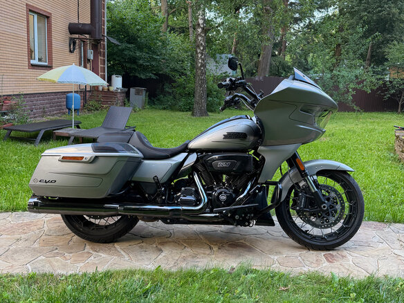 2024 Harley-Davidson CVO Road Glide, серебристый, 4535000 рублей - вид 15