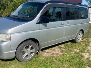 2004 Honda Stepwgn II Рестайлинг, серебристый, 870000 рублей, вид 4