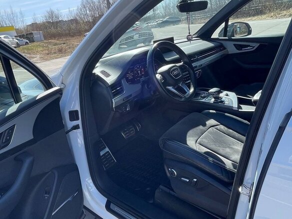 2017 Audi Q7 II (4M), белый, 4800000 рублей - вид 13
