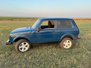2002 Lada (ВАЗ) 2121 (4x4) I Рестайлинг, синий, 295000 рублей, вид 4