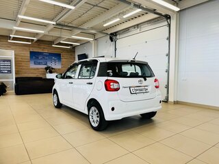 2019 Toyota Passo III Рестайлинг, белый, 1149000 рублей, вид 4