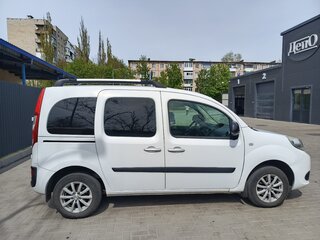 2014 Renault Kangoo II Рестайлинг, белый, 850000 рублей, вид 3