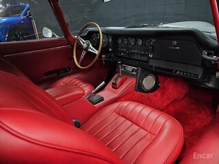 1969 Jaguar E-type 2+2 Series 2, серебристый, 4500000 рублей, вид 3