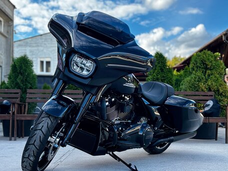 2025 Harley-Davidson Street Glide, чёрный, 4100000 рублей, вид 1