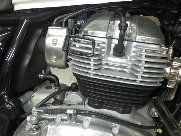 2023 Royal Enfield Continental GT, белый, 650000 рублей - вид 4