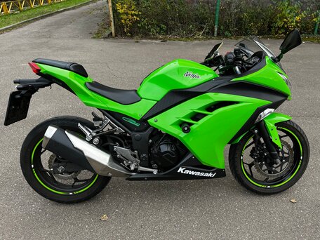 2014 Kawasaki Ninja 300, зелёный, 420000 рублей, вид 3
