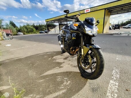 2011 Kawasaki Z 750, чёрный, 600000 рублей, вид 3