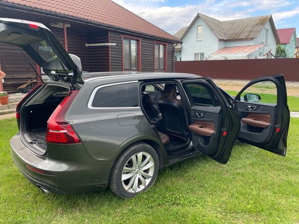 2019 Volvo V60 II, серый, 2220000 рублей - вид 31