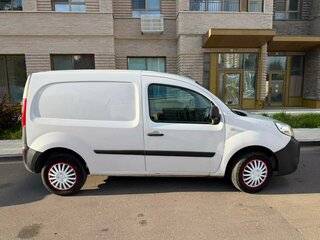2014 Renault Kangoo II Рестайлинг, белый, 750000 рублей, вид 5