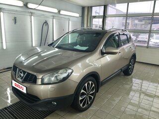 2011 Nissan Qashqai I Рестайлинг, коричневый, 850000 рублей, вид 1