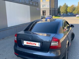 2011 Skoda Octavia II (A5) Рестайлинг, серый, 600000 рублей, вид 4