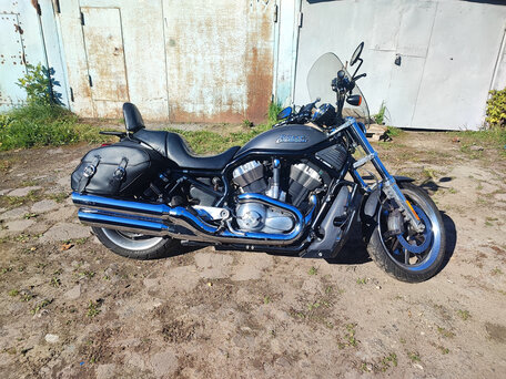 2006 Harley-Davidson V-Rod, чёрный, 800000 рублей, вид 1