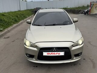 2010 Mitsubishi Lancer X, бежевый, 550000 рублей, вид 1