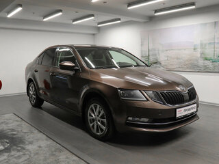 2019 Skoda Octavia III (A7) Рестайлинг, коричневый, 1607000 рублей, вид 3