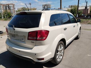 2011 Dodge Journey I Рестайлинг, белый, 1320000 рублей, вид 4