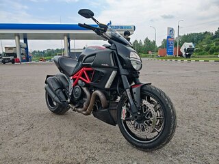 2011 Ducati Diavel, красный, 855000 рублей, вид 1