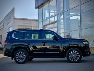 2024 Toyota Land Cruiser 300 Series, чёрный, 17400000 рублей, вид 2