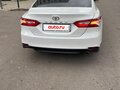 2018 Toyota Camry VIII (XV70), белый, 2450000 рублей - вид 2
