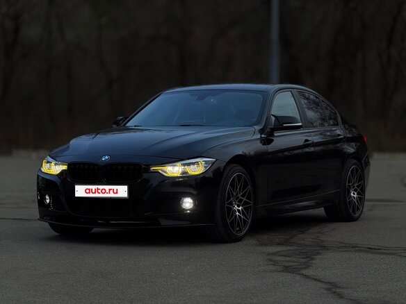 2018 BMW 3 серии 320i xDrive VI (F3x) Рестайлинг, чёрный, 2150000 рублей - вид 3