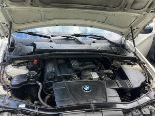 2011 BMW 3 серии 320i V (E90/E91/E92/E93) Рестайлинг, белый, 870000 рублей, вид 5