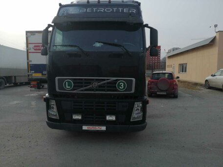 2008 Volvo FH, чёрный, 5000000 рублей, вид 1