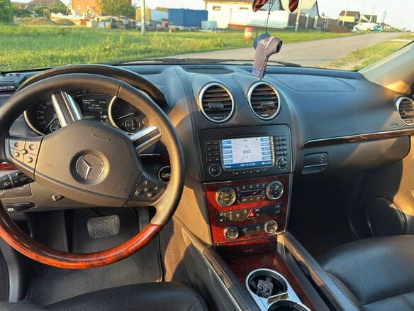 2007 Mercedes-Benz GL-Класс 450 I (X164), чёрный, 1500000 рублей - вид 9