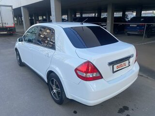 2004 Nissan Tiida Latio I, белый, 350000 рублей, вид 5