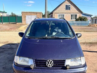1998 Volkswagen Sharan I, синий, 260000 рублей, вид 1