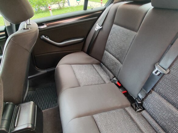 2004 BMW 3 серии 318i IV (E46) Рестайлинг, серый, 880000 рублей - вид 24