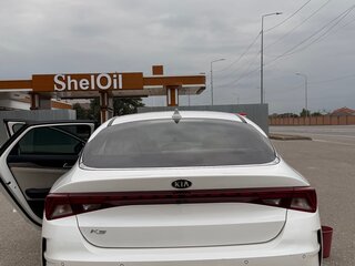 2021 Kia K5 III, белый, 2660000 рублей, вид 4