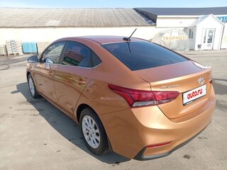 2018 Hyundai Solaris II, оранжевый, 1450000 рублей, вид 5