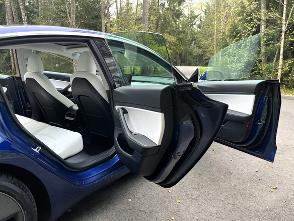 2020 Tesla Model 3 Standart Plus I, синий, 2590000 рублей - вид 18