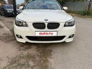 2009 BMW 5 серии 520d V (E60/E61) Рестайлинг, белый, 1300000 рублей, вид 2