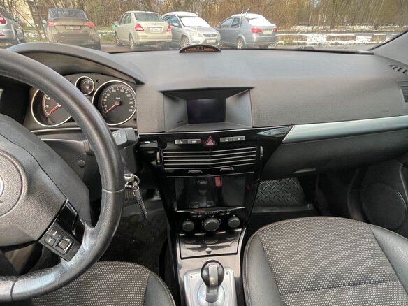 2007 Opel Astra GTC H Рестайлинг, бежевый, 200000 рублей - вид 6
