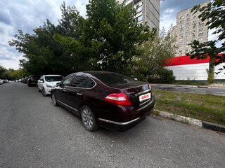 2010 Nissan Teana II (J32), пурпурный, 940000 рублей, вид 4