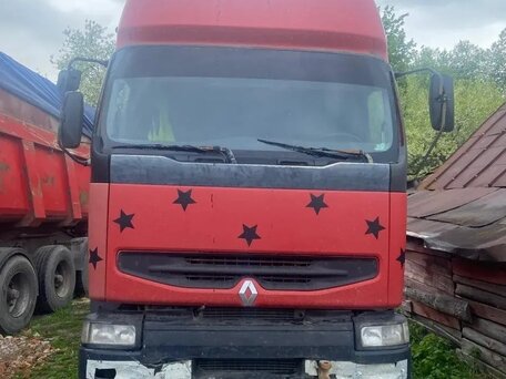 2003 Renault Premium, красный, 450000 рублей, вид 1