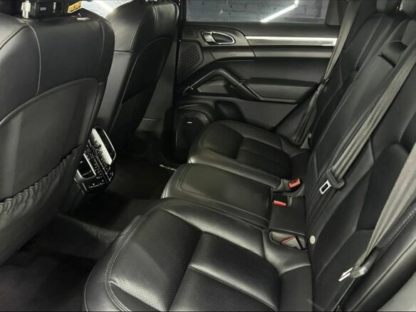 2014 Porsche Cayenne Diesel II Рестайлинг (958), чёрный - вид 30