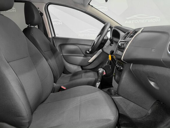 2019 Renault Logan II Рестайлинг, белый - вид 13