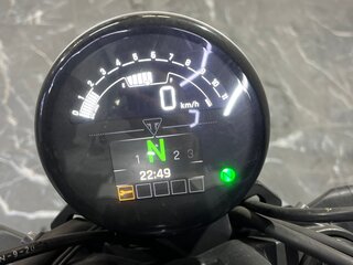 2021 Triumph Trident 660, чёрный, 900000 рублей, вид 4