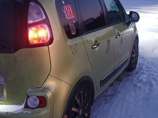 2010 Citroen C3 Picasso I, зелёный, 500000 рублей, вид 1