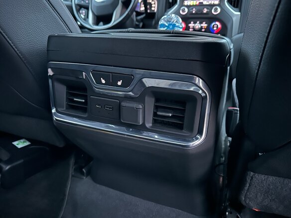 2021 GMC Sierra Double Cab IV, фиолетовый, 6100000 рублей - вид 17