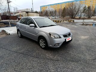 2010 Kia Rio II Рестайлинг, серебристый, 690000 рублей, вид 5