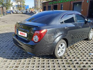 2013 Chevrolet Aveo II, чёрный, 650000 рублей, вид 4