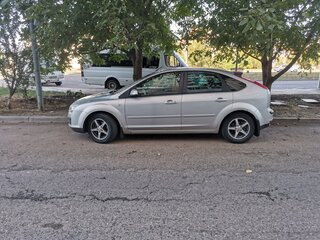2007 Ford Focus II, серебристый, 570000 рублей, вид 1