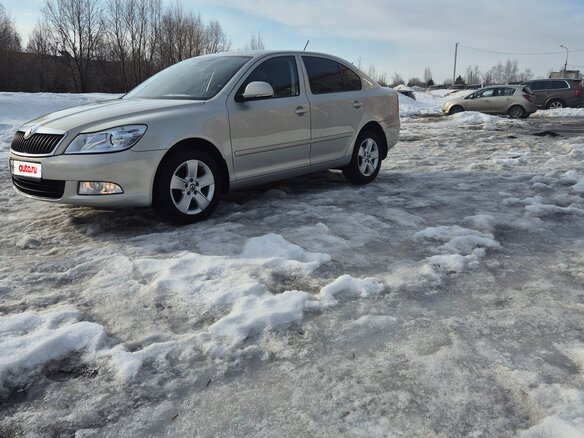 2012 Skoda Octavia II (A5) Рестайлинг, серебристый, 870000 рублей - вид 7