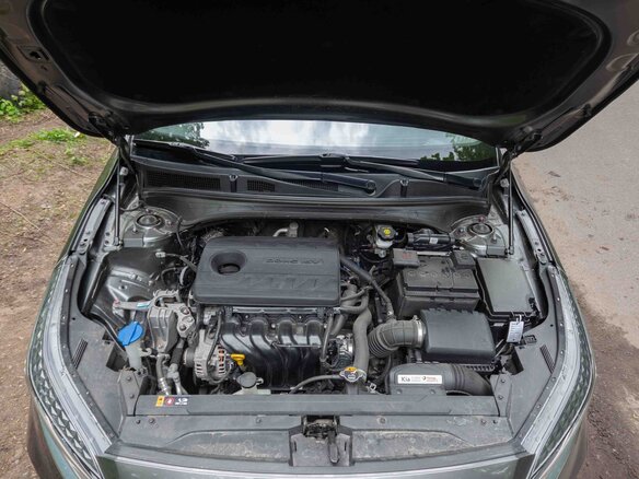 2022 Kia Cerato IV Рестайлинг, серый, 2150000 рублей - вид 5