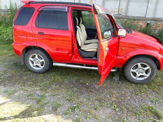 1999 Toyota Cami, красный, 360000 рублей, вид 3